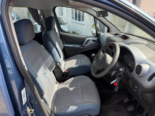 /photos/11615/85118110-527c-4677-a360-92ab125ada94_i320x240.jpg
